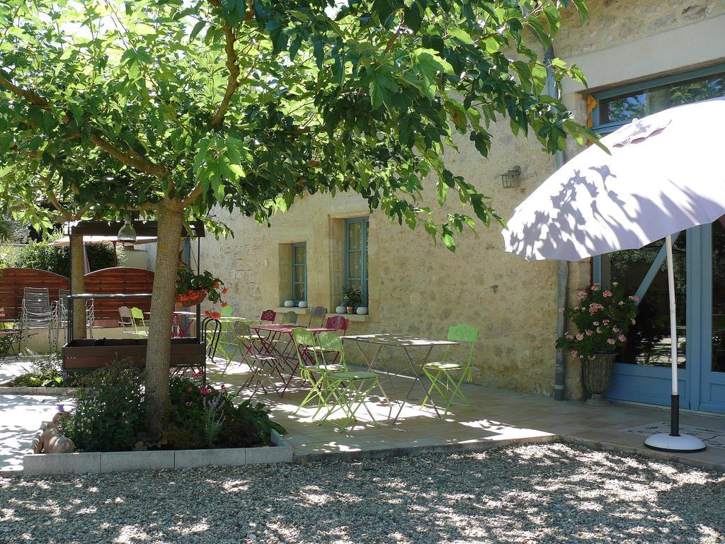 Chambres D'Hotes Du Clos Semper Felix Sainte-Bazeille Exteriör bild